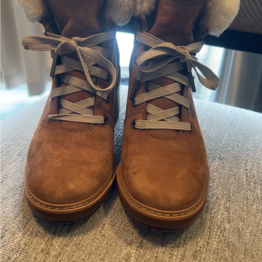 Timberland Women's Brown Heeled Boots with Shearling - Picture 4 of 7
